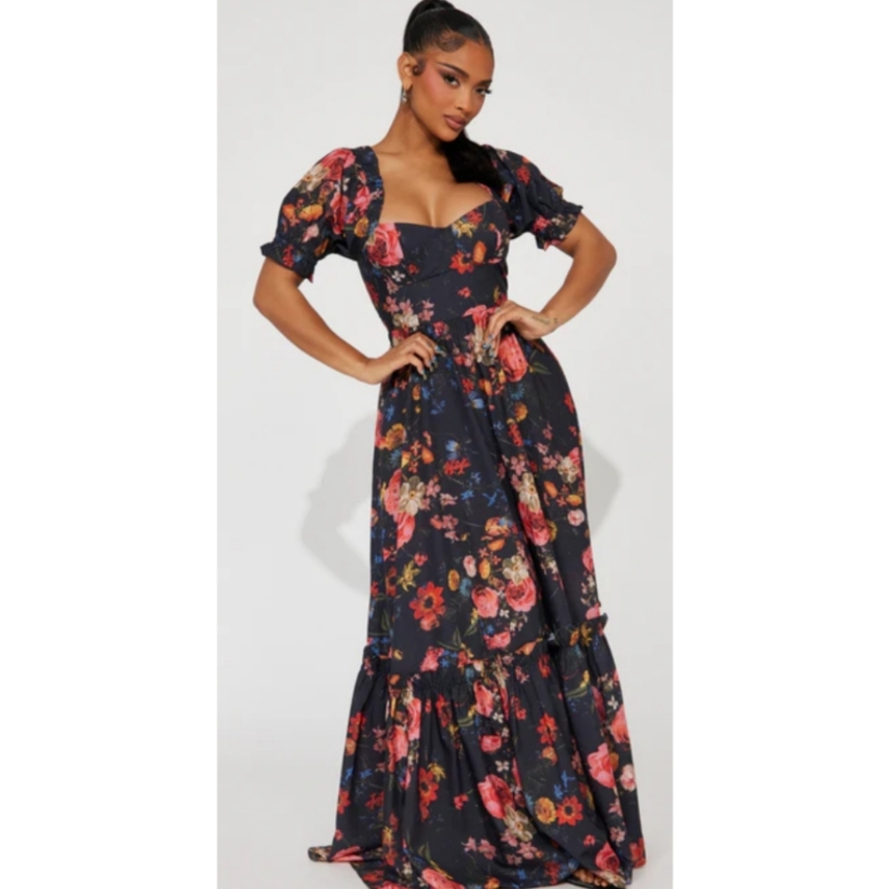 Fashion Nova Kelly Puff Sleeve Dark Floral Maxi Dress